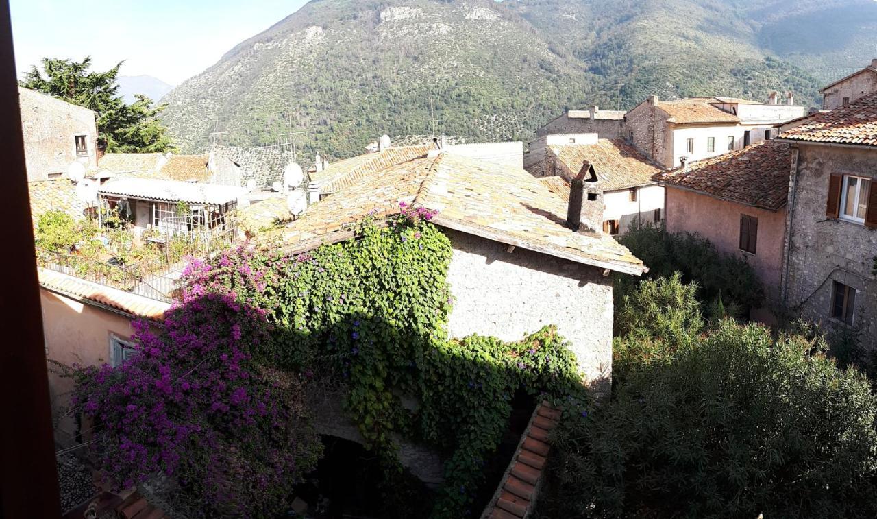 A Casa Di Lino Sermoneta Exterior photo