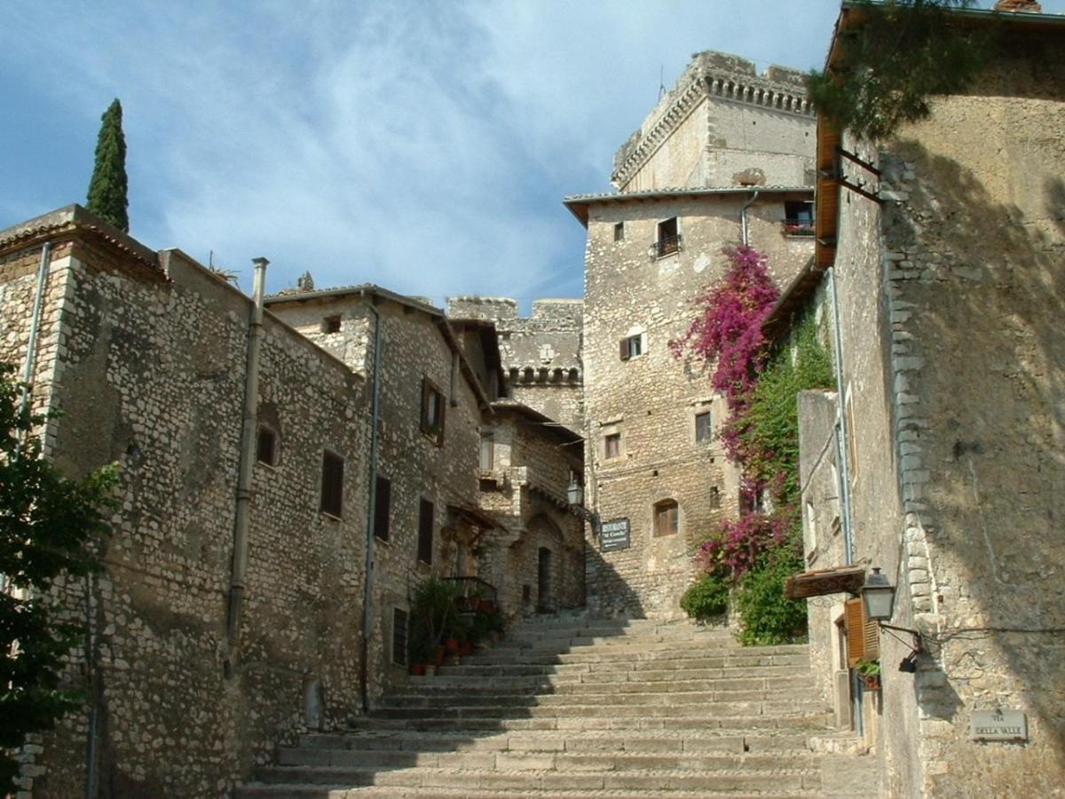 A Casa Di Lino Sermoneta Exterior photo